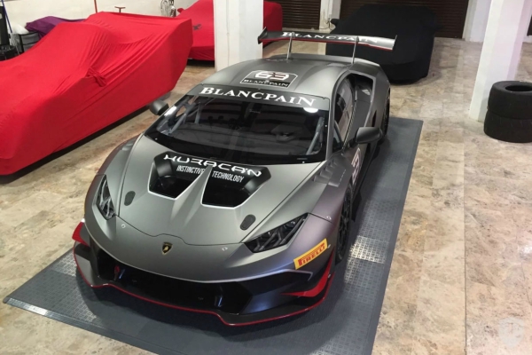 retko-koja-masina-odise-sportskim-duhom-kao-lamborghini-huracan-super-trofeo