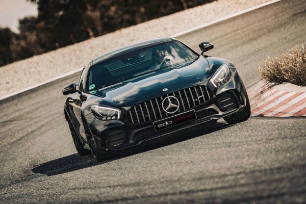 edo-competition-maksimalno-brutalizuje-amg-gt-r-model-