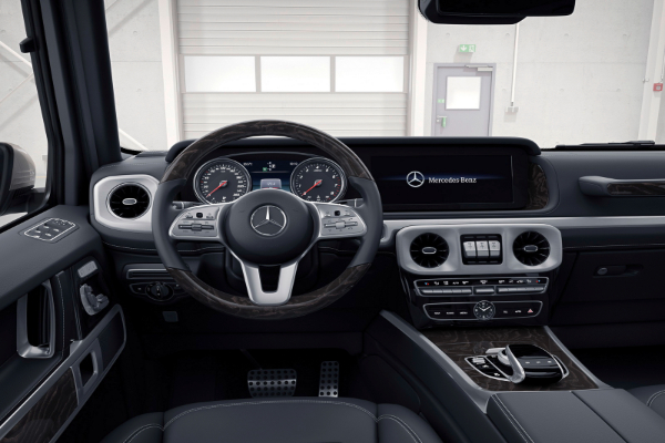 mercedes-amg-g63-debituje-u-Zenevi