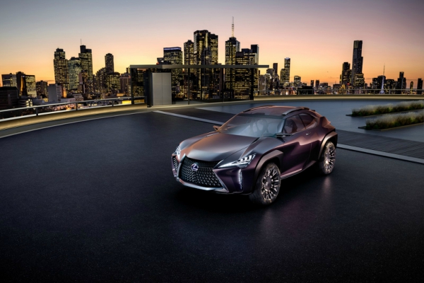 lexus-ux-debituje-na-sajmu-u-Zenevi