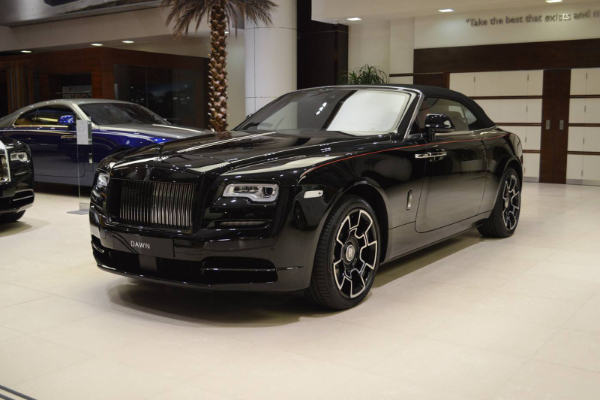 rolls-royce-dawn-predstavlja-tamnu-stranu-luksuza