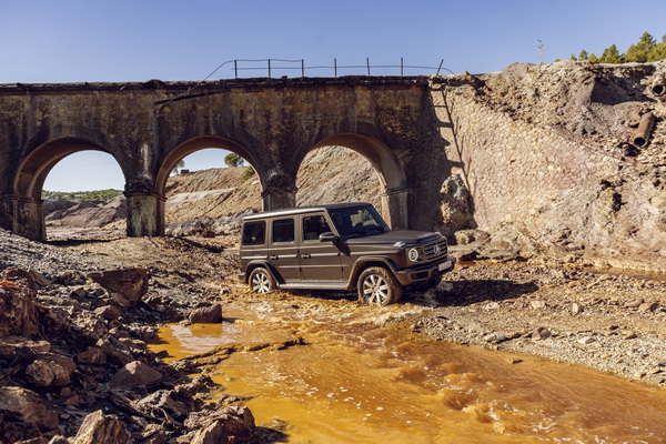 nova-mercedes-benz-g-klasa