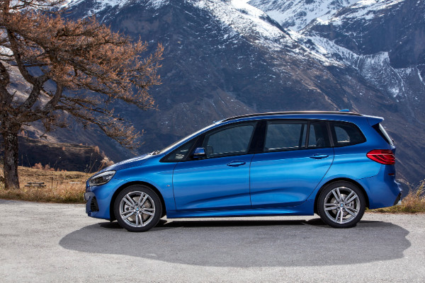 predstavljanje-osvezenih-linija-bmw-2-series-active-i-gran-tourer