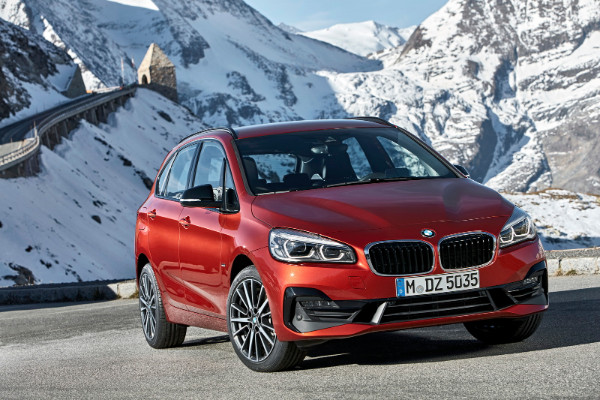 predstavljanje-osvezenih-linija-bmw-2-series-active-i-gran-tourer