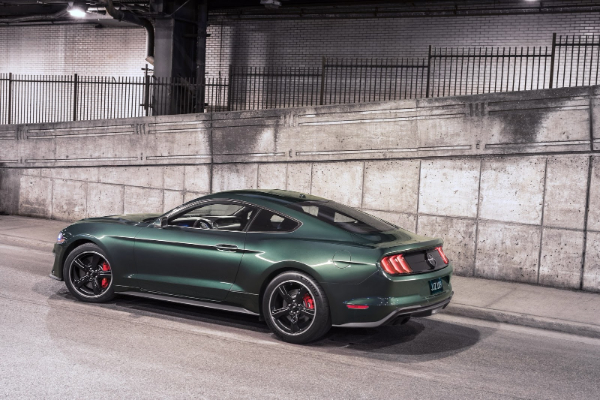 ford-mustang-bullitt-nastavlja-tradiciju-slvanog-pretka