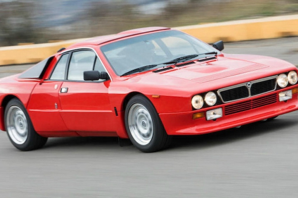 lancia-037-stradale-predstavlja-pravi-nacin-za-trosenje-pola-miliona