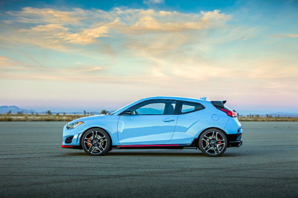 hyundai-veloster-n-dolazi-sa-275-ks-i-napada-ford-st-linije