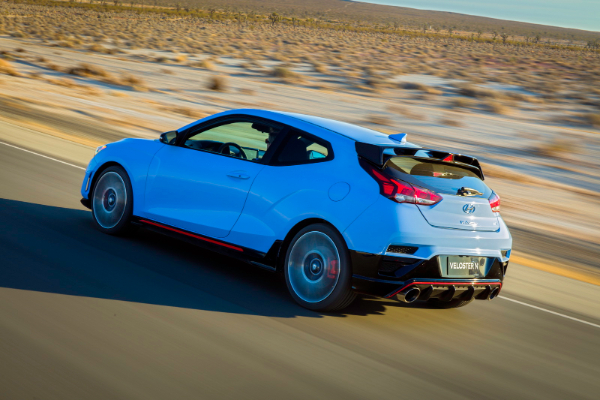 hyundai-veloster-n-dolazi-sa-275-ks-i-napada-ford-st-linije