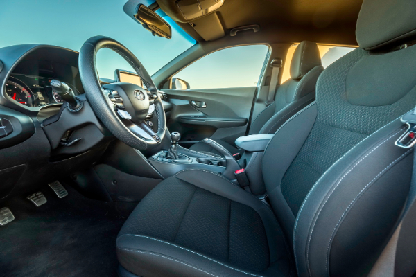 hyundai-veloster-n-dolazi-sa-275-ks-i-napada-ford-st-linije