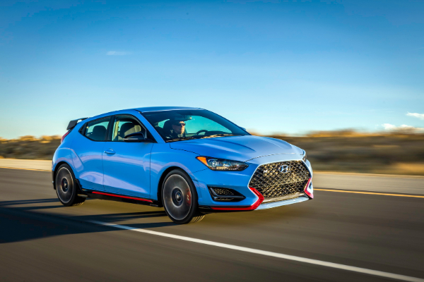 hyundai-veloster-n-dolazi-sa-275-ks-i-napada-ford-st-linije