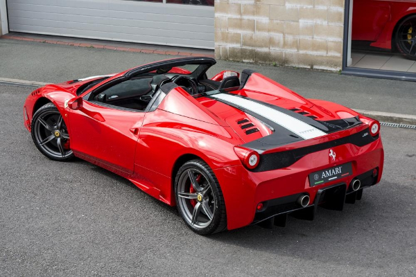 jedva-vozeni-ferrari-458-speciale-aperta-