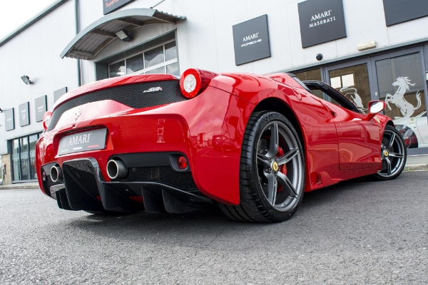 jedva-vozeni-ferrari-458-speciale-aperta-