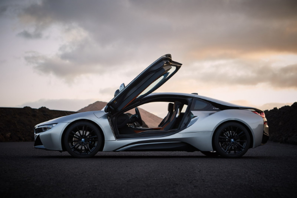 novi-bmw-i8-roadster-na-sajmu-u-detroitu