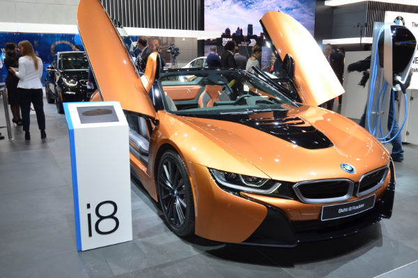 novi-bmw-i8-roadster-na-sajmu-u-detroitu