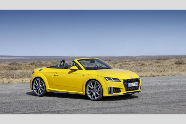 2019-audi-tt-dobija-redizajnirani-izgled-pred-dve-decenije-postojanja