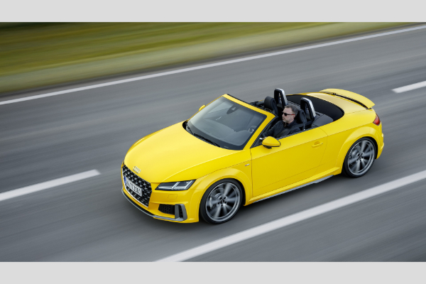 2019-audi-tt-dobija-redizajnirani-izgled-pred-dve-decenije-postojanja