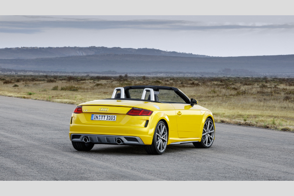 2019-audi-tt-dobija-redizajnirani-izgled-pred-dve-decenije-postojanja