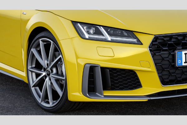 2019-audi-tt-dobija-redizajnirani-izgled-pred-dve-decenije-postojanja