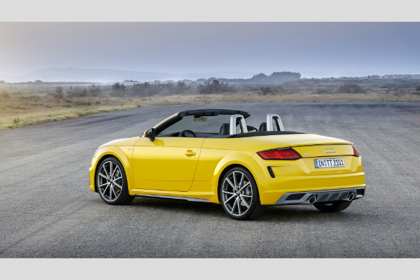 2019-audi-tt-dobija-redizajnirani-izgled-pred-dve-decenije-postojanja