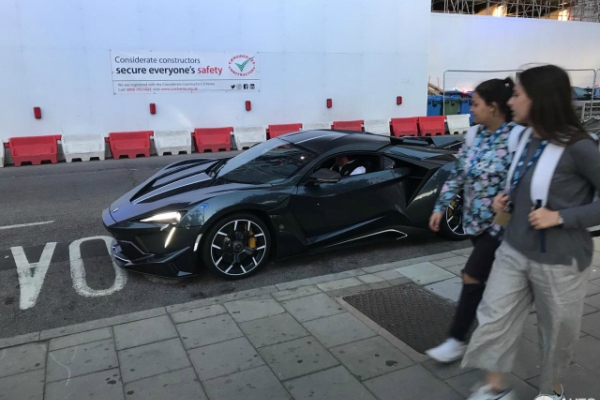 videti-fenyr-supersport-javno-isto-je-sto-videti-i-jednoroga