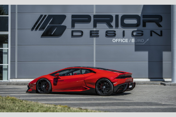 huracan-brenda-prior-design-deluje-kao-pravi-poster-materijal