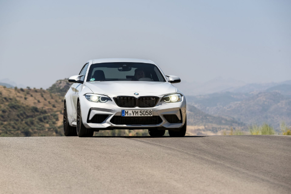 savrseni-bmw-m2-competition-na-novim-fotografijama