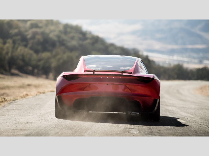 musk-tvrdi-da-ce-sledeci-roadster-posedovati-raketne-potisnike-