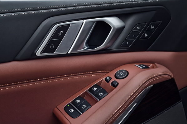 2019-bmw-x5-postaje-bolji-i-veci-kako-bi-se-borio-sa-gle-linijom