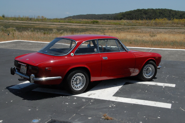 alfa-romeo-2000-gt-veloce-klasik-kakav-se-retko-vidja