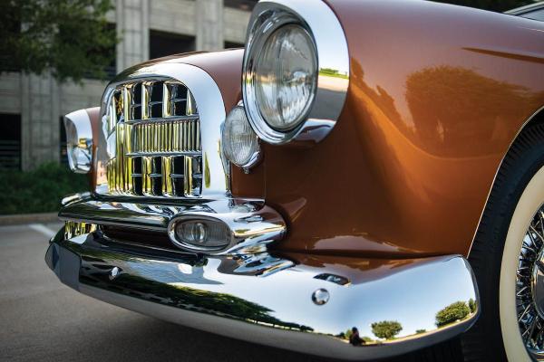 1955-chrysler-st-special-retka-kombinacija-hemi-snage-i-ghia-dizajna