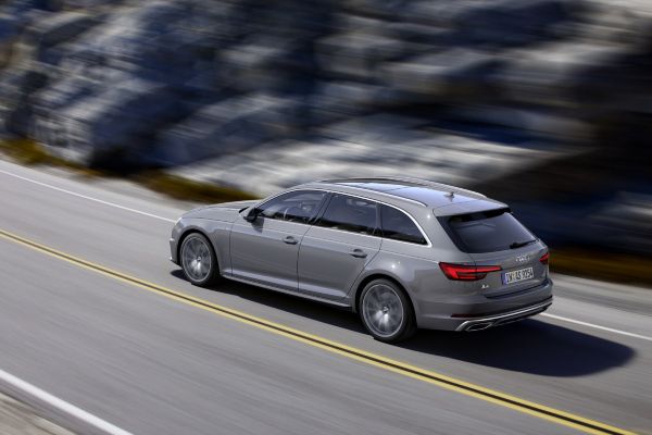 2019-audi-a4-dobija-novi-izgled-i-ne-mnogo-toga-vise