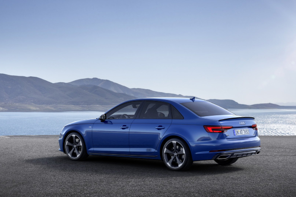 2019-audi-a4-dobija-novi-izgled-i-ne-mnogo-toga-vise