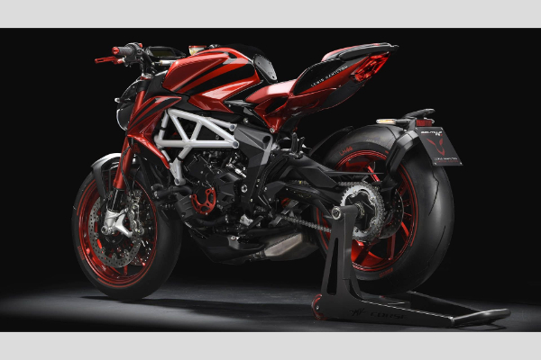 brutale-800-rr-lh44-je-poslednji-mv-agusta-luisa-hamiltona