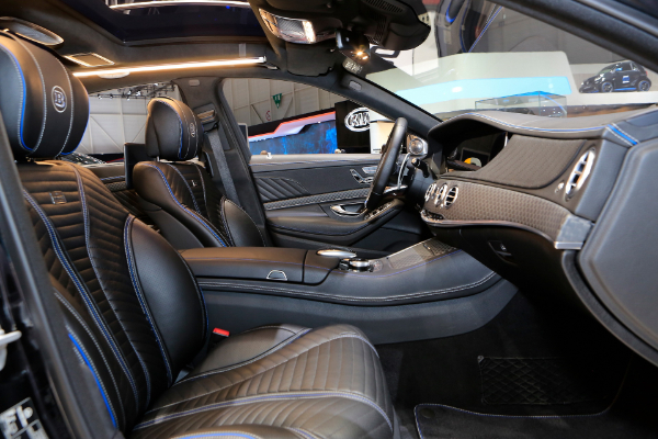 brabus-predstavlja-najmocnije-i-najcrnje-limuzine-do-sada