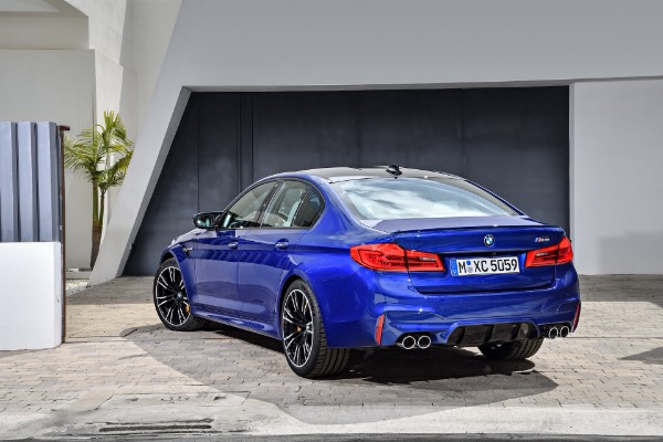 novi-bmw-m5-competition-stize-sa-616-ks