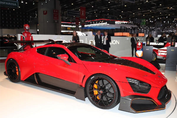 zenvo-tsr-s-ulicna-trkacka-masina-sa-1177-ks-