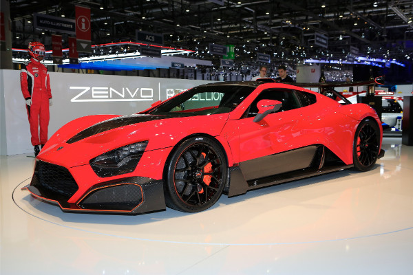 zenvo-tsr-s-ulicna-trkacka-masina-sa-1177-ks-