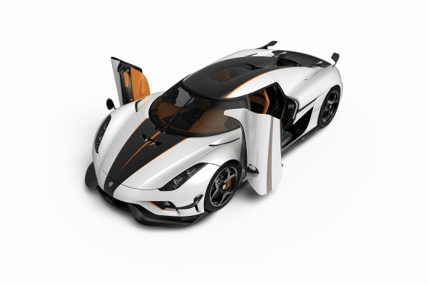 koenigsegg-u-Zenevi-predstavlja-dva-regera-i-restaurirani-ccx-model-