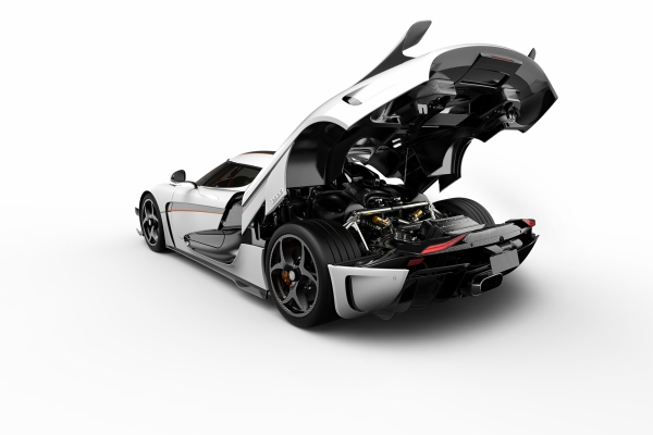 koenigsegg-u-Zenevi-predstavlja-dva-regera-i-restaurirani-ccx-model-