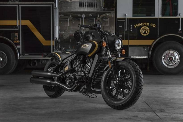 ogranicena-linija-indian-scout-bobber-motocikala