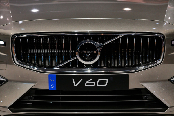 volvo-u-americi-predstavlja-nove-v60-i-xc40-inscription-modele