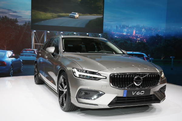 volvo-u-americi-predstavlja-nove-v60-i-xc40-inscription-modele