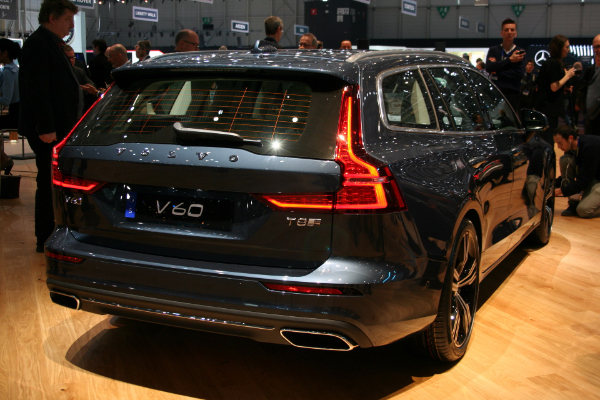 volvo-u-americi-predstavlja-nove-v60-i-xc40-inscription-modele