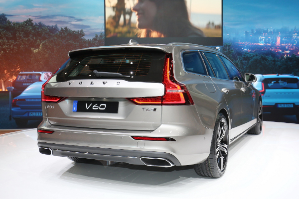 volvo-u-americi-predstavlja-nove-v60-i-xc40-inscription-modele