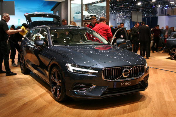 volvo-u-americi-predstavlja-nove-v60-i-xc40-inscription-modele