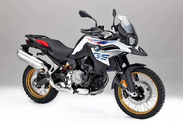 bmw-motorrad-predstavlja-r-1200-gs-adventure-motor