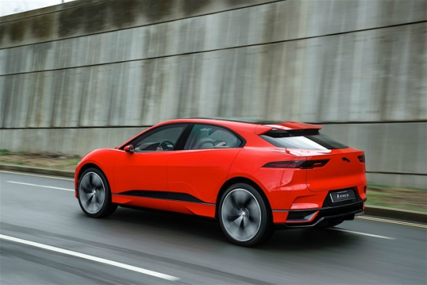 tihi-krugovi-jaguar-i-pace-modela-u-monaku