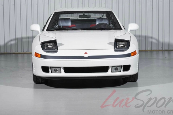 mitsubishi-3000gt-vr-4-iz-devedesete-godine