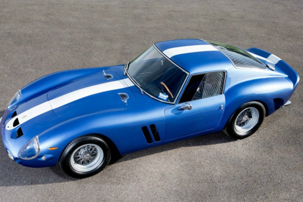 pirelli-podrzava-superelitu-novim-gumama-za-ferrari-250-gto-