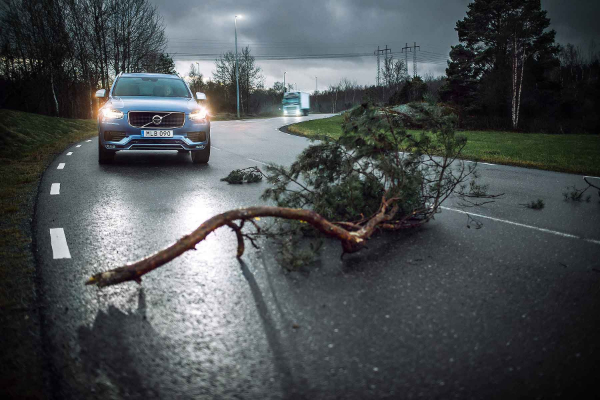 volvo-automobili-i-kamioni-uskoro-ce-komunicirati-u-realnom-vremenu